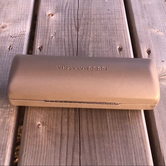 BCBGMAXAZRIA Glasses Case with Dust Cloth - Picture 6 of 10